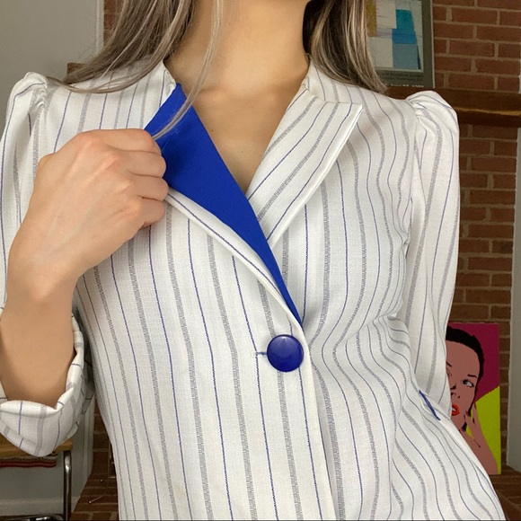 Vintage Jackets & Blazers - Vintage 80s Manhattan Plaza Bold Pinstripe Puff Sleeve Blazer Top USA Ma…